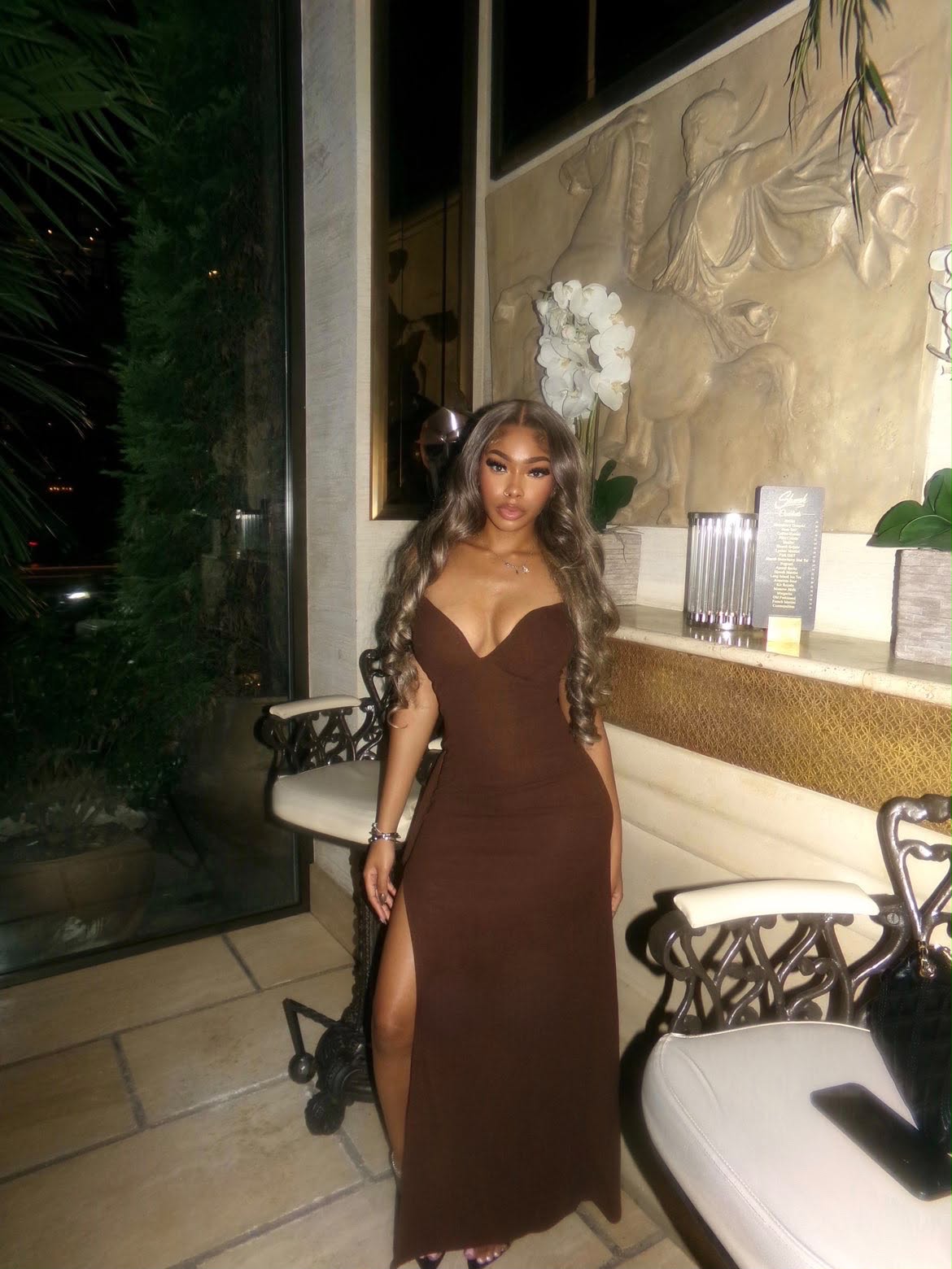 Customer wearing the 26-inch body wave HD lace wig